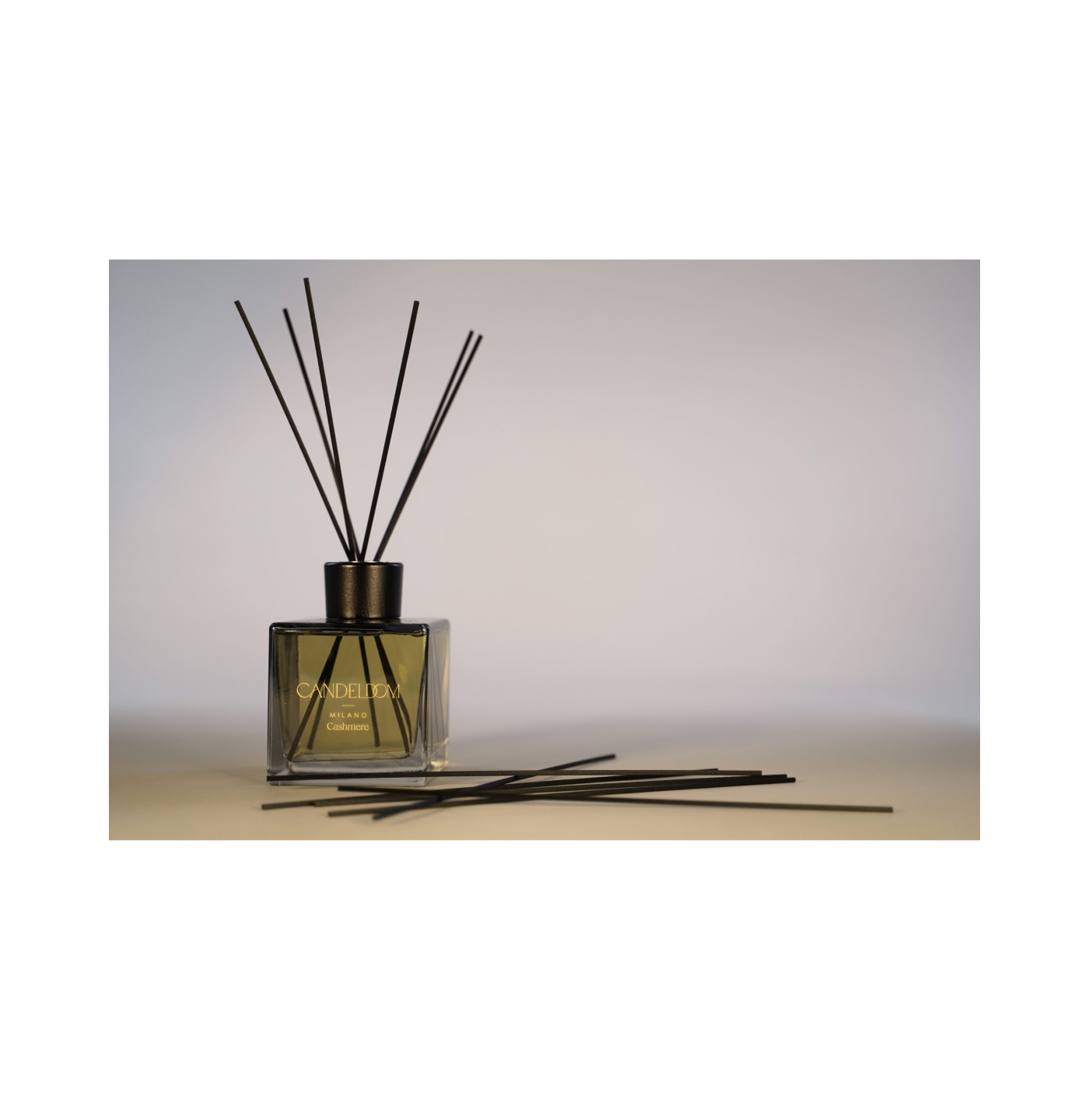 Diffusore a bastoncini Cashmere tappo tondo